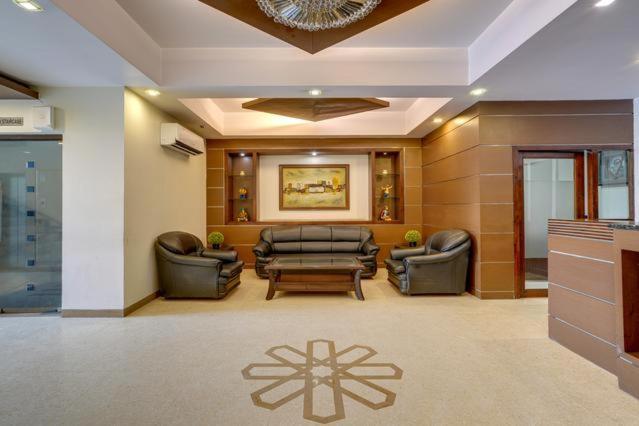 Hotel Bluestone غازي أباد المظهر الخارجي الصورة